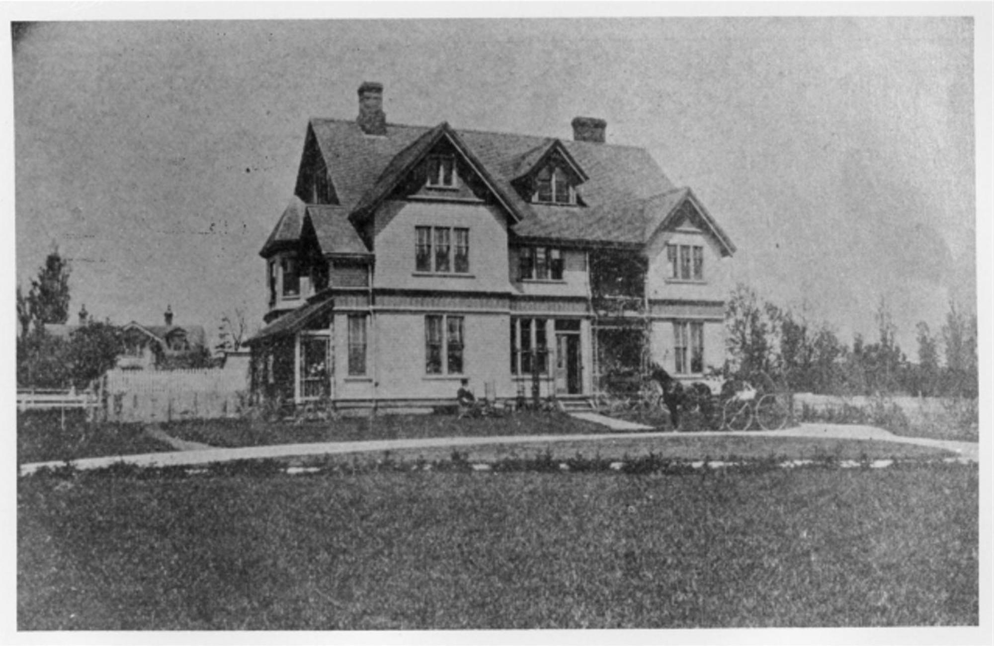 Andy'S Blue House Bed & Breakfast Charlottetown Exterior photo